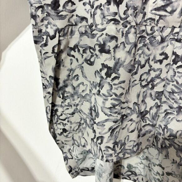 Victor Alfaro Blouse Top Collared Short Sleeve High low Shirt Gray M Floral - Picture 7 of 10